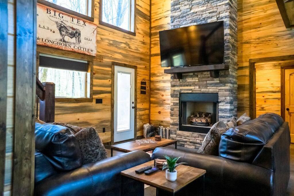 The Big Tex Luxury Cabin Is Epic 布罗肯鲍 外观 照片