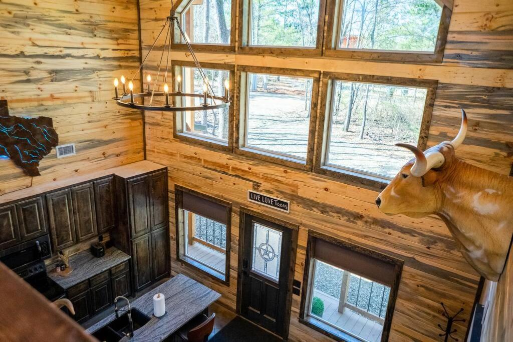 The Big Tex Luxury Cabin Is Epic 布罗肯鲍 外观 照片