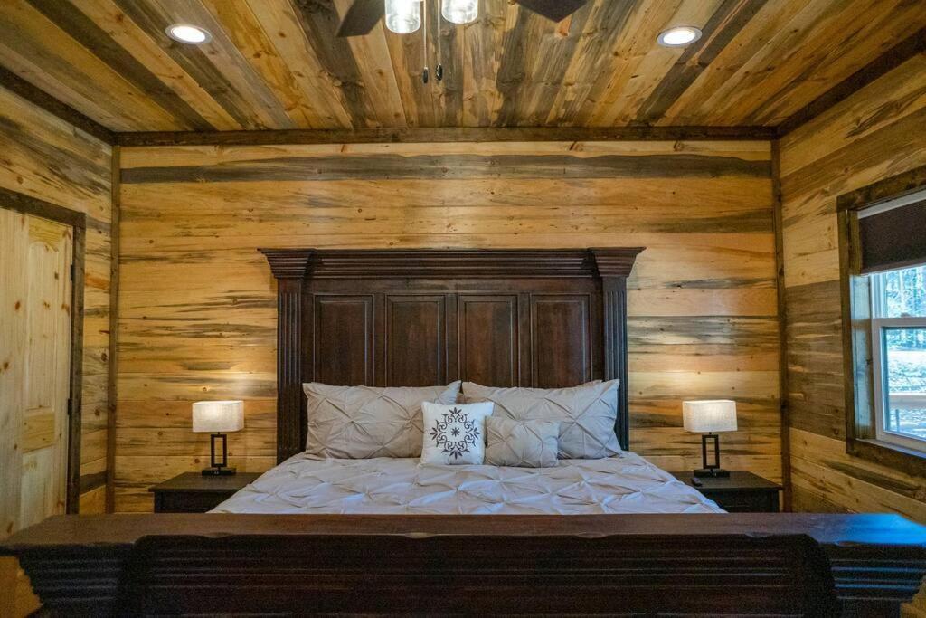 The Big Tex Luxury Cabin Is Epic 布罗肯鲍 外观 照片
